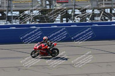 media/Aug-27-2022-Fastrack Riders (Sat) [[c588535105]]/Level 2/Session 1 Start Finish/